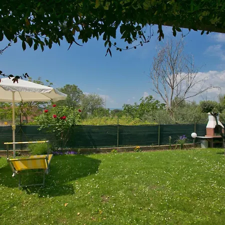 Small Holiday House In Umbria, Perfect For 4 People