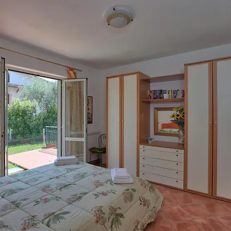 Small Holiday House In Umbria, Perfect For 4 People 別荘 マジョーネ